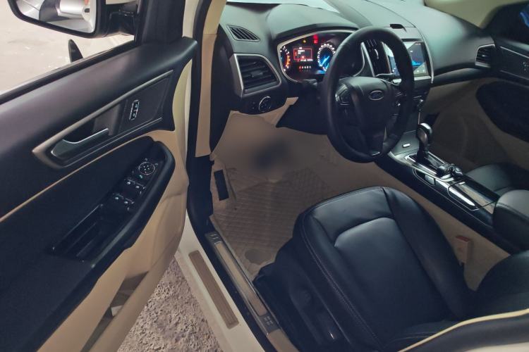 Used Ford Edge 2015 2.0T GTDi Two-Wheel-Drive Elite Edition
