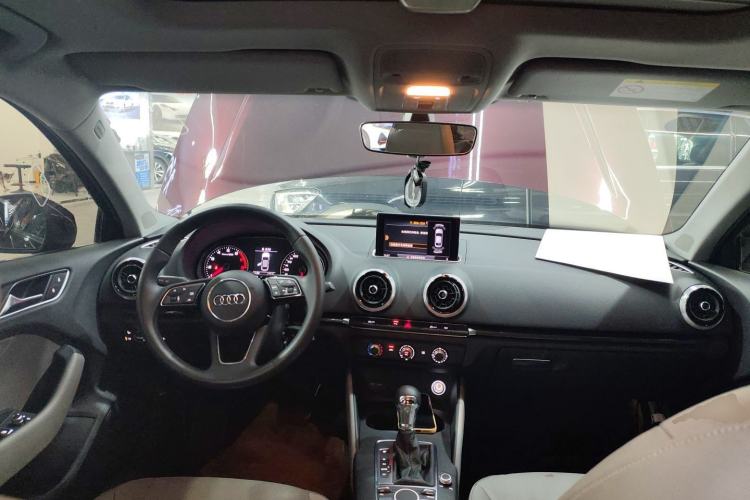 Used Audi A3 2019 Limousine 35 TFSI Fashion Edition China VI Emission Standard

