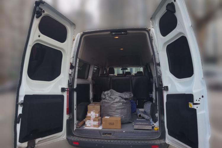 Used Ford Transit 2019 2.0T Gasoline Automatic Multi-Function Commercial Vehicle Mid-Roof 6-Seater China VI Standard