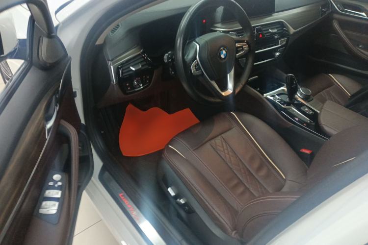 Used BMW 5 Series 2019 530Li Luxury Edition Premium Package
