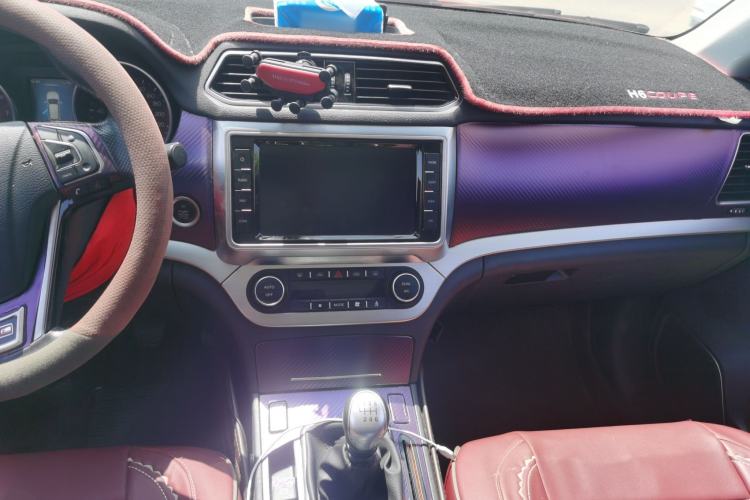 Used Haval H6 Coupe 2017 Red Label 2.0T Manual Two-Wheel Drive Elite Model
