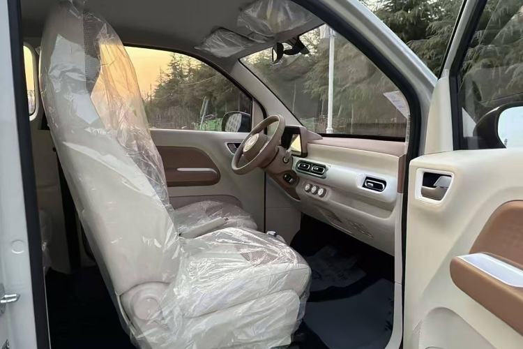 Used Wuling Hongguang MINIEV 2024 3rd Generation 215km Youth Edition