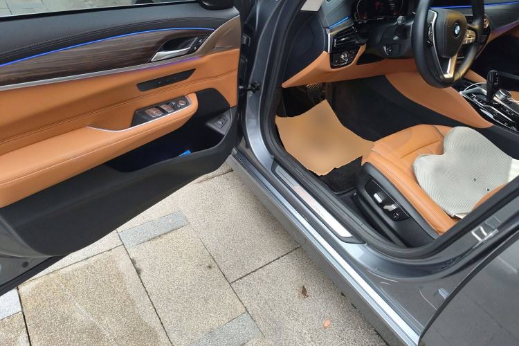 Used BMW 6 Series GT 2021 630i Luxury Design Package Driver Seat