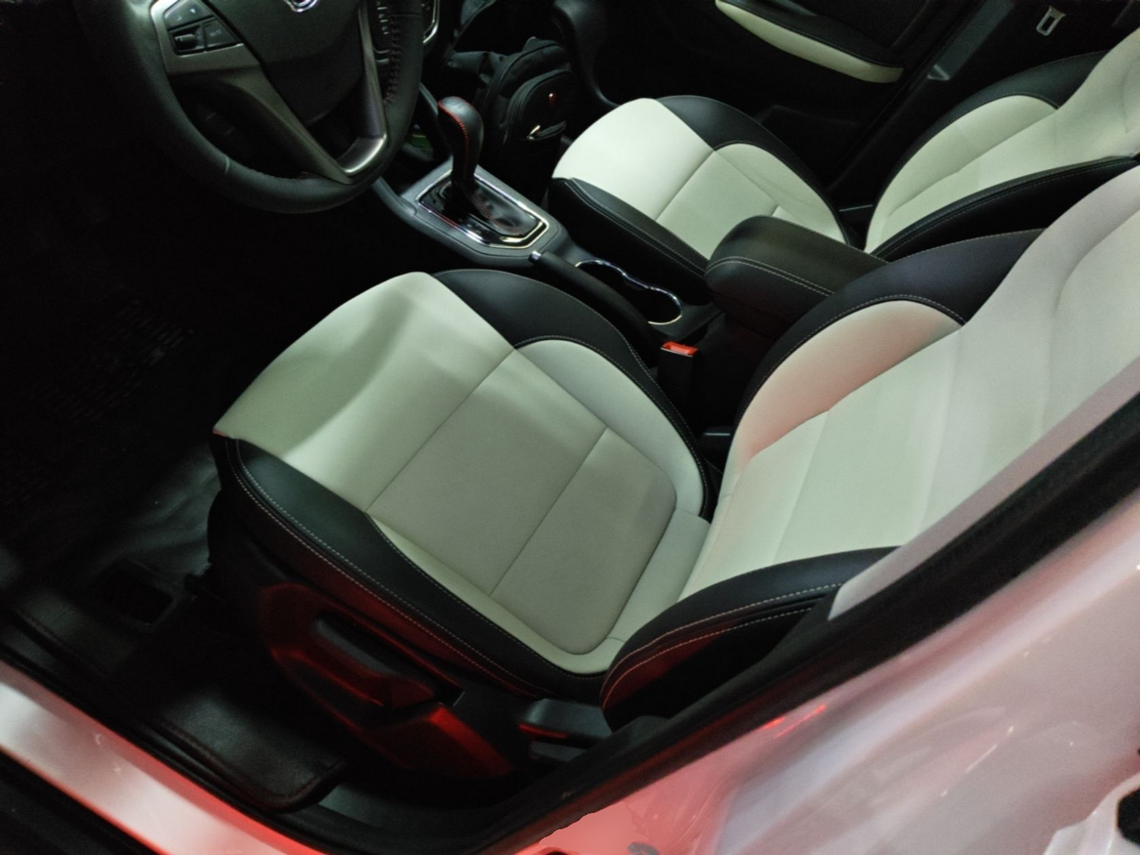 Interior delantero