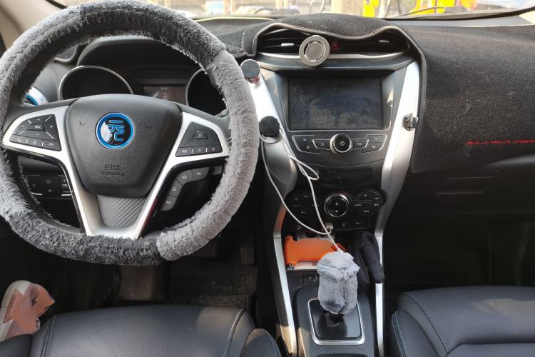 Used BYD Yuan New Energy 2018 EV360 Smart Connected Cool Model
