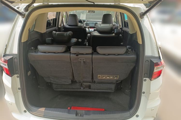 Used Honda Odyssey 2018 2.4L Smart Edition Trunk