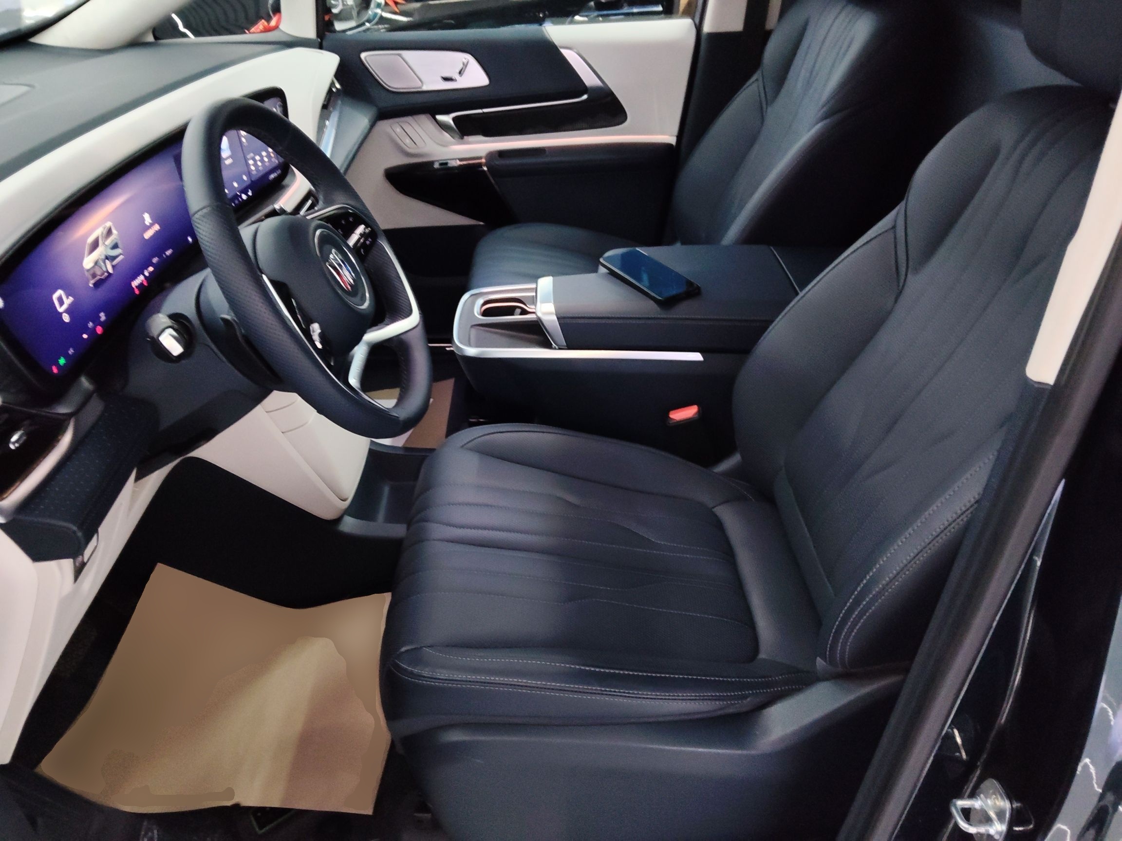 Переднее сиденье в автомобиле