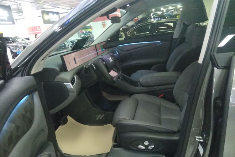 Used IM LS6 2023 Max Standard Edition Driver Seat