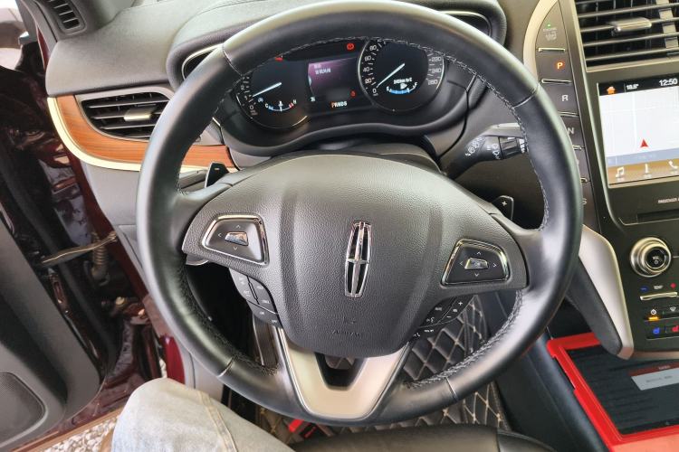 Used Lincoln MKC 2019 2.0T Two-Wheel Drive Zunya Version China VI Standard
