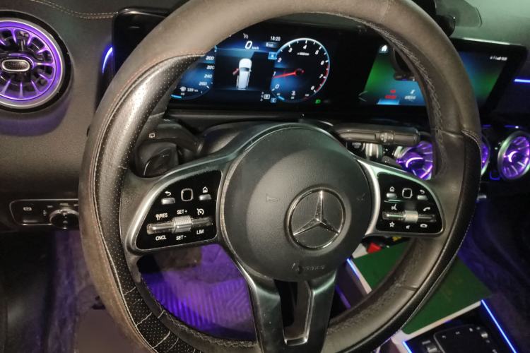 Used Mercedes-Benz GLB 2021 GLB 200 Dynamic Edition
