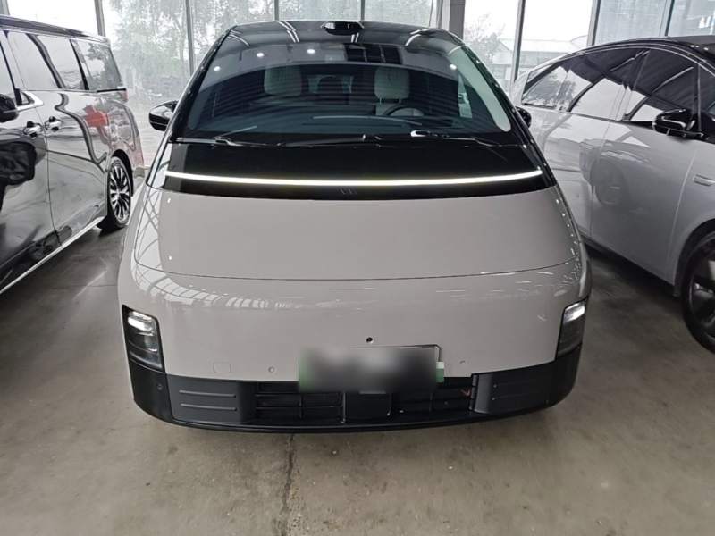Used Li Auto MEGA 2025 Home Family Special Edition — 2
