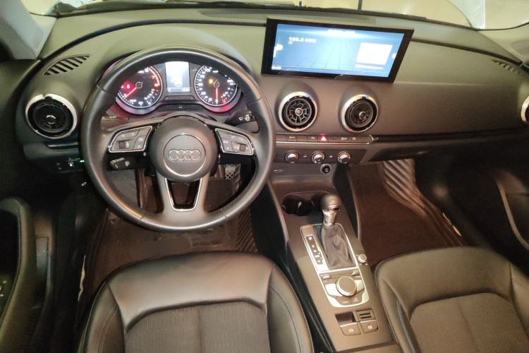 Used Audi A3 2020 Sportback 35 TFSI Fashion Edition China VI Emission Standard