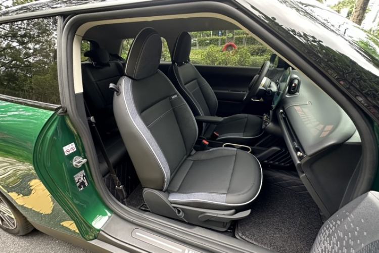 Used MINI Electric COOPER 2024 456km COOPER E Classic Edition
