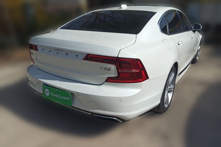 Used Volvo S90 2019 T5 Zhiyi Edition Rear Right 45 Deg
