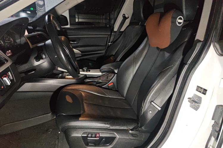 Used BMW 3 Series GT 2013 320i Leading Model
