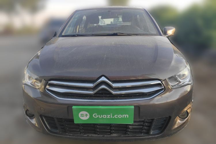 Used Citroen Elysee 2015 Zhishang Edition 1.6L Manual Fashion Model
