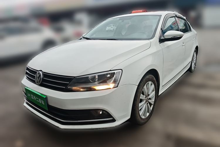 Used Volkswagen Sagitar 2015 1.6L Manual Comfort Model