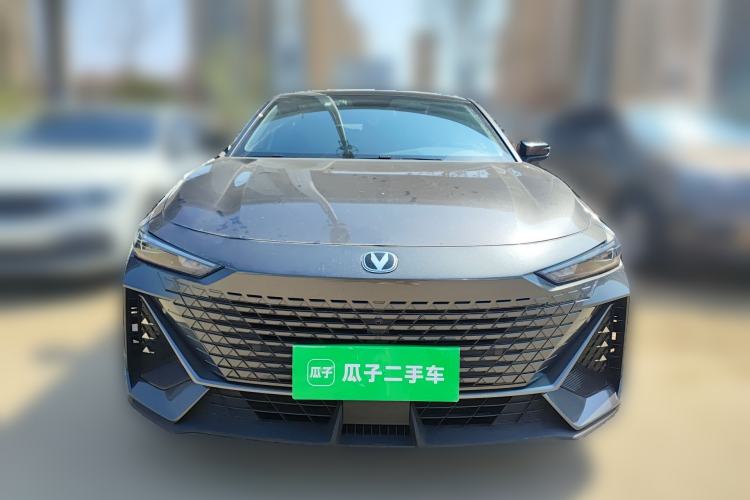 Used CHANGAN UNI-V 2022 1.5T Prestige Version
