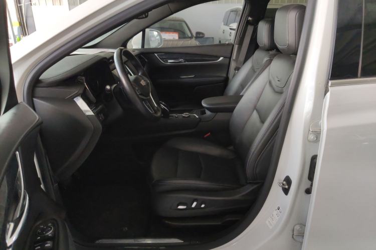 Used Cadillac XT5 2020 28T Luxury Version
