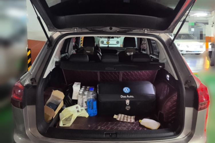 Used Volkswagen Tayron 2019 330TSI Two-Wheel Drive Luxury Model China VI Standard
