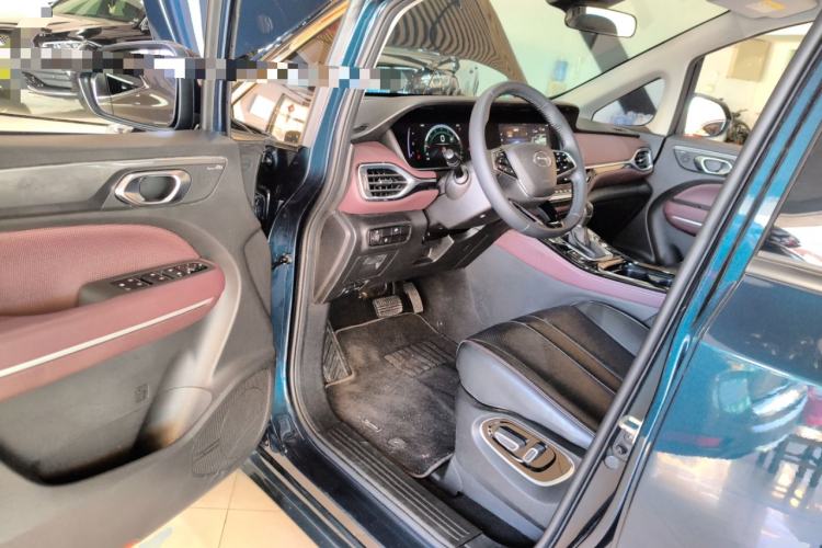 Used GAC Trumpchi M6 2023 PRO 270T DCT Luxury Edition
