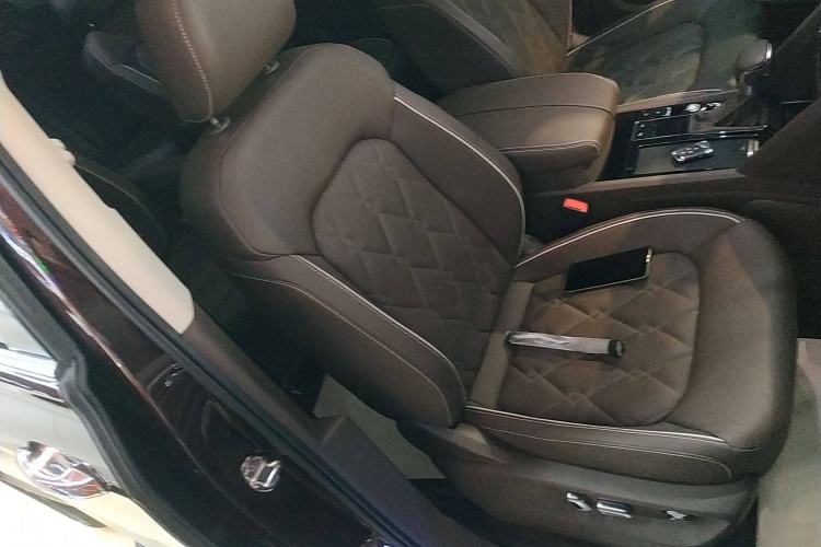 Used Volkswagen Viloran 2020 380TSI Prestige Edition