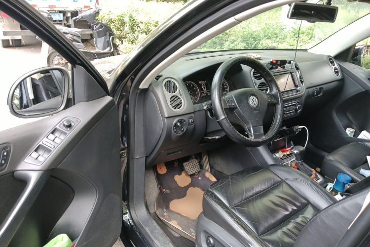 Used Volkswagen Tiguan 
