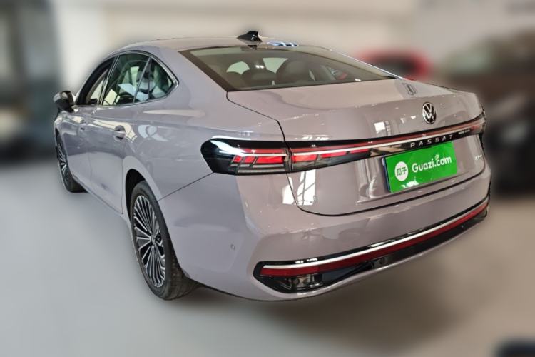 Used Volkswagen Passat 2025 Pro 380TSI Dragon Supreme Edition Rear Left 45 Deg