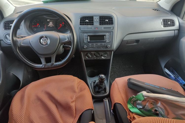 Used Volkswagen Polo 2016 1.4L Manual Fashion Model

