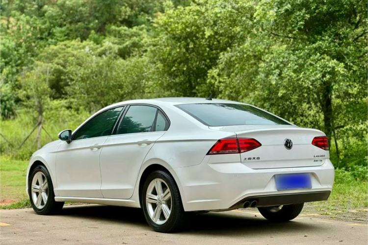 Used Volkswagen Lamando 2015 330TSI DSG Comfort Edition
