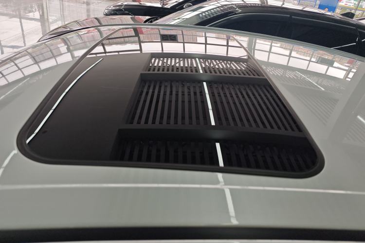 Used Toyota Camry 2021 2.0G Luxury Edition
