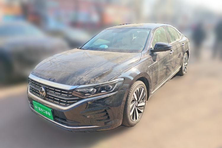 Used Volkswagen Passat 2023 Revised 380TSI Luxury Edition