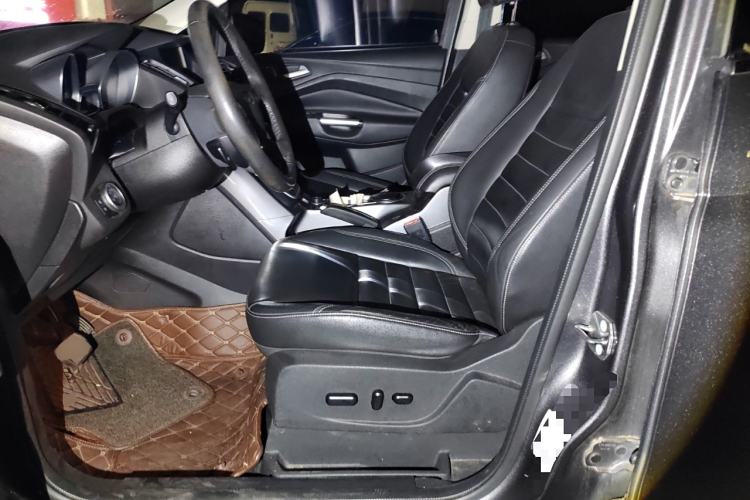 Used Ford Kuga 2015 1.5L GTDi Four-Wheel-Drive Elite Model
