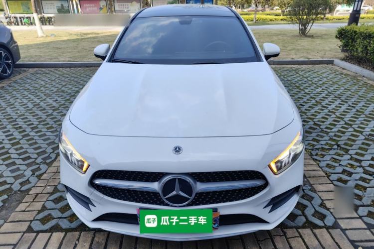 Used Mercedes-Benz A-Class 2022 Second Facelift A 200 L Sport Sedan Fashion Version
