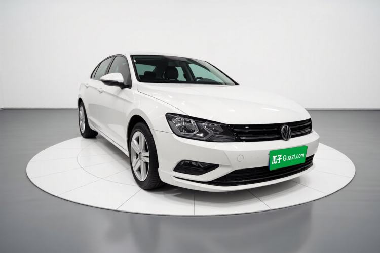 Used Volkswagen Lamando 2018 280TSI DSG Comfort Edition
