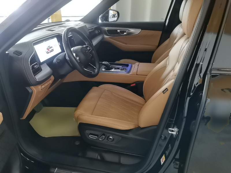 Used GAC Trumpchi GS8 2024 Linghang Series 2.0 TGDI Two-Wheel Drive Luxury Smart Connectivity Version — 14