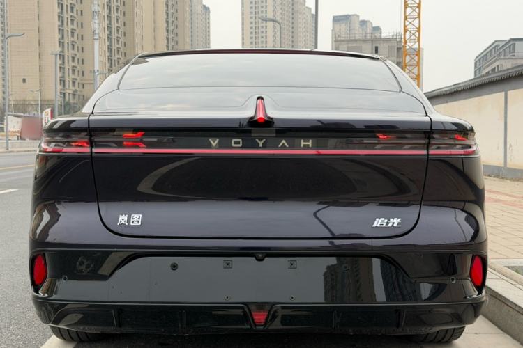 Used VOYAH PASSION 2024 PHEV Four-Wheel Drive Ultra-Long Range Flagship Model
