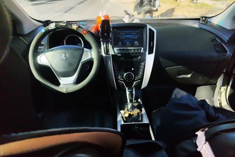 Used Luxgen U6 SUV 2015 1.8T Fashion-Upgraded Model