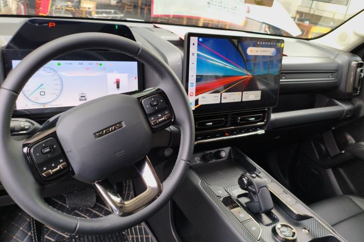 Used Haval Raptor New Energy 2023 Hi4 102 Exploration Edition Center Console