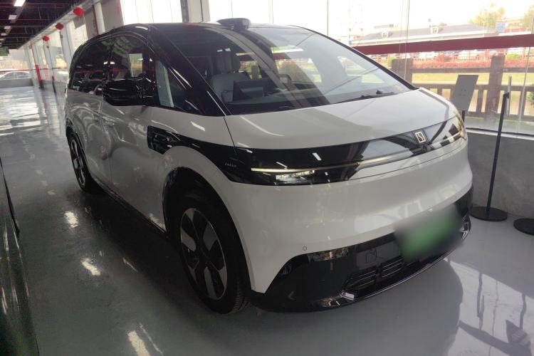 Used Zeekr MIX 2025 Intelligent Driving Version Front Right 45 Deg