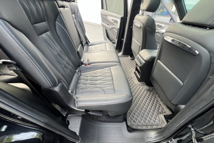 Used GAC Trumpchi GS8 2022 Dual-Engine Series 2.0TM Two-Wheel Drive Prestige Edition (7 Seats)
