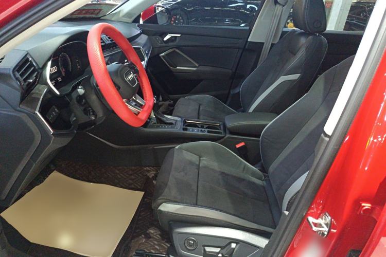 Used Audi Q3 2023 35 TFSI Fashion Dynamic Model (1.5T)