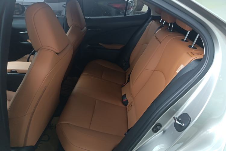 Used Lexus UX 2020 260h Explore & Adventure Edition