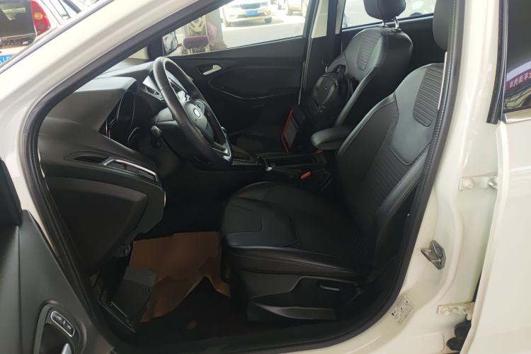 Used Ford Focus 2015 Sedan 1.6L Automatic Trend Model