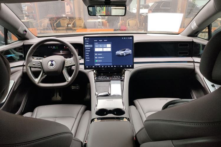 Used Denza Z9 2024 1100 km Four-Wheel Drive Max Version