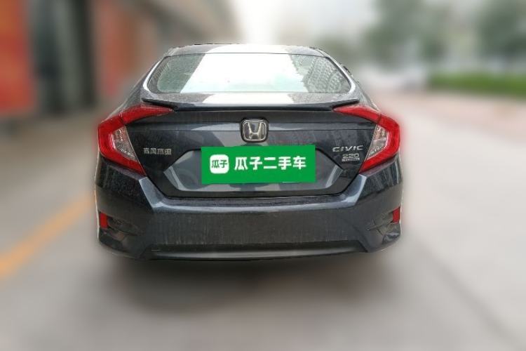 Used Honda Civic 2016 220TURBO CVT Luxury Edition
