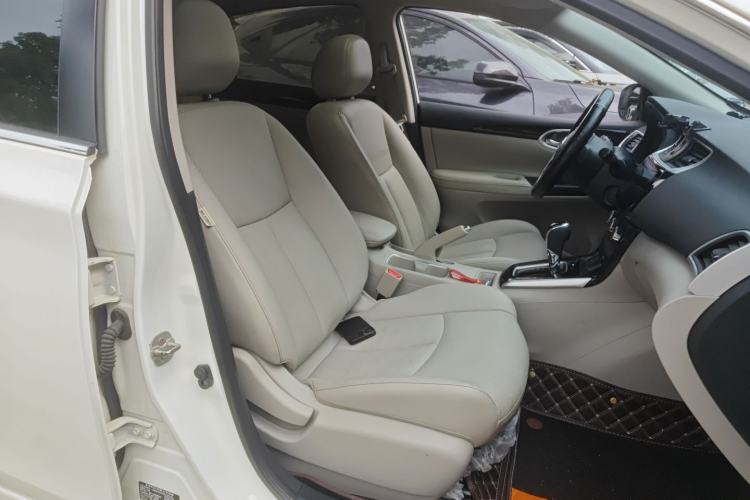 Used Nissan Sylphy 2019 1.6XV CVT Smart Connect Luxury Edition China VI Standard Right Front Seat