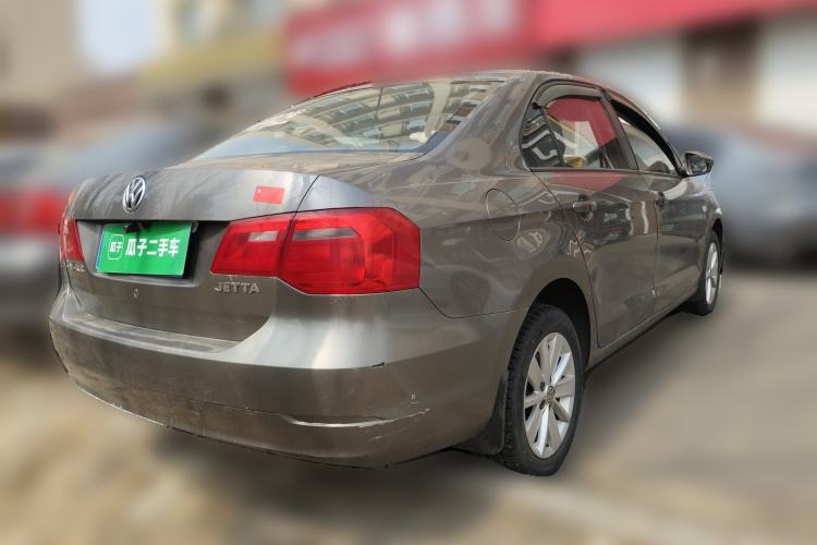 Used Volkswagen Jetta 2013 1.6L Manual Comfort Model