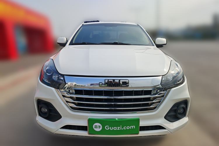 Used JMC Baodian 2022 2.5T Diesel Two-Wheel-Drive Comfort Edition Standard Wheelbase JX4D25A6L
