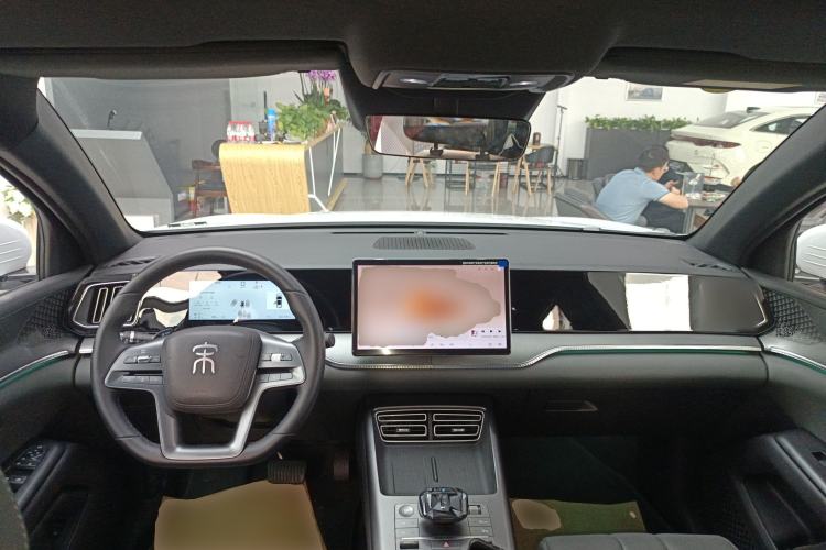 Used BYD Song Pro New Energy 2025 Second-Generation Intelligent Driving Version DM-i 115KM Superior Trim Center Console